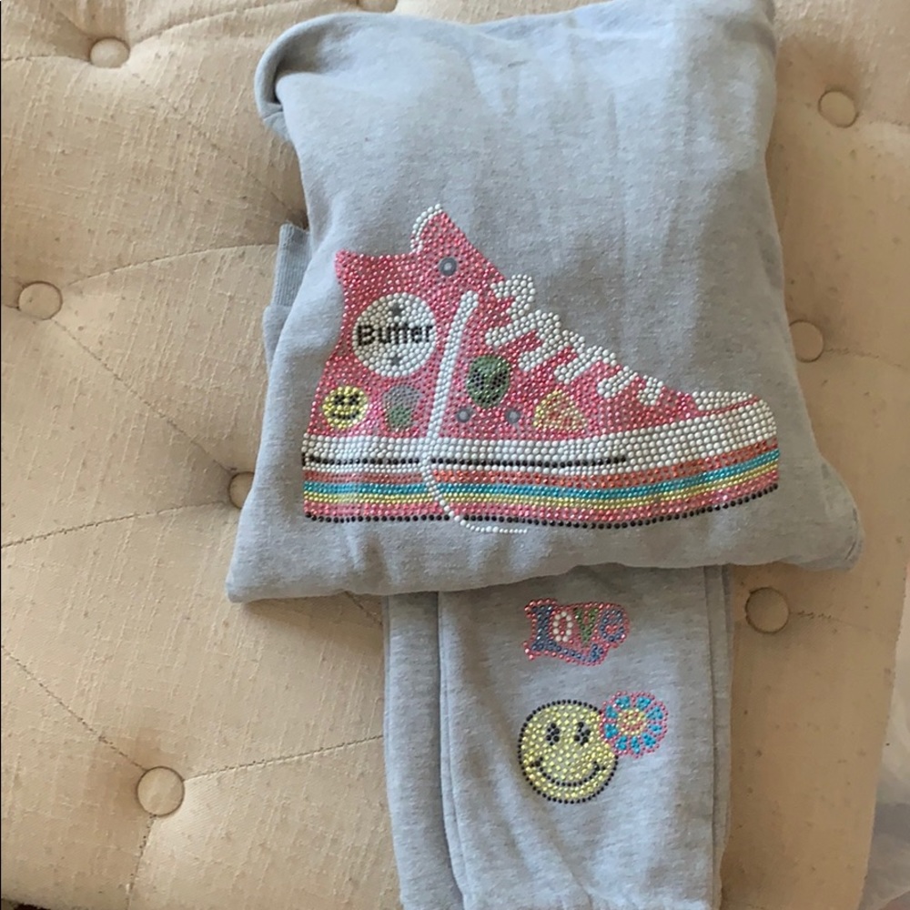 Butter sweat suit
